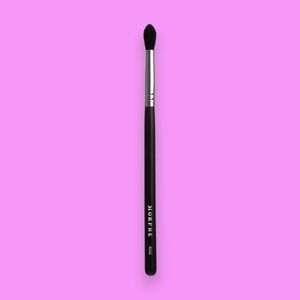 Morphe M330 Blending Crease Eyeshadow Brush